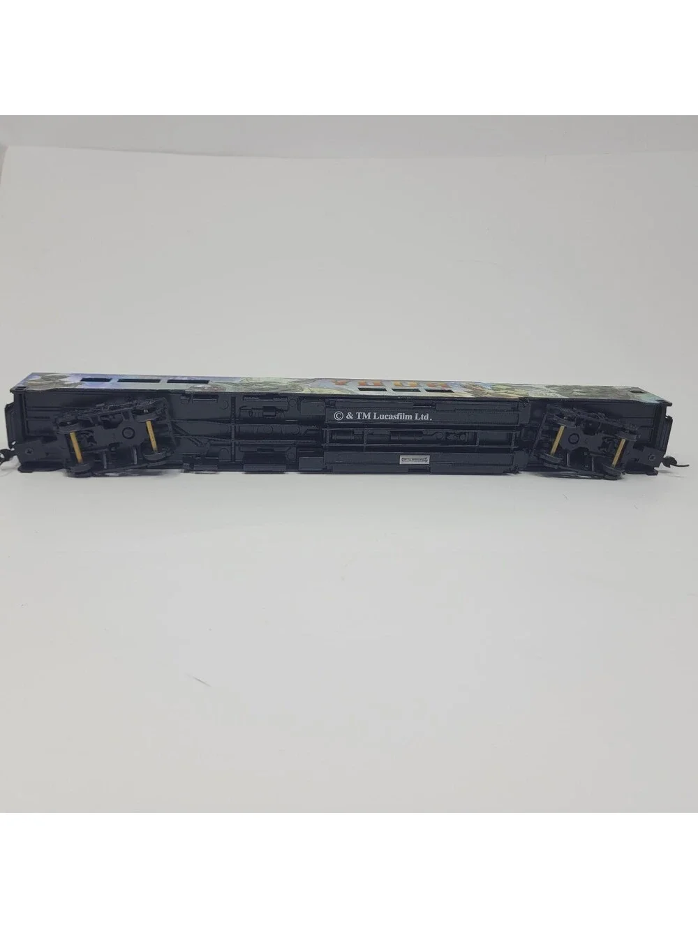 Hawthorne Village Star Wars Master Yoda Vista Dome Passenger Train Car HO Scale